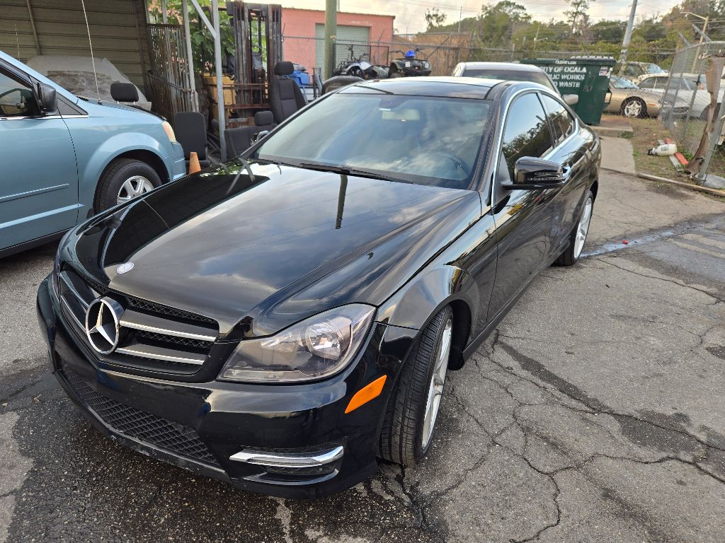 2015 Mercedes-Benz C-Class C250 Sport's photo