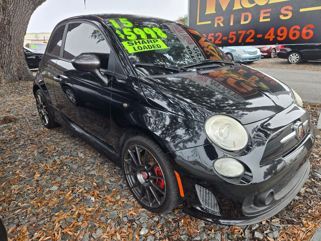 2015 FIAT 500 Abarth's photo